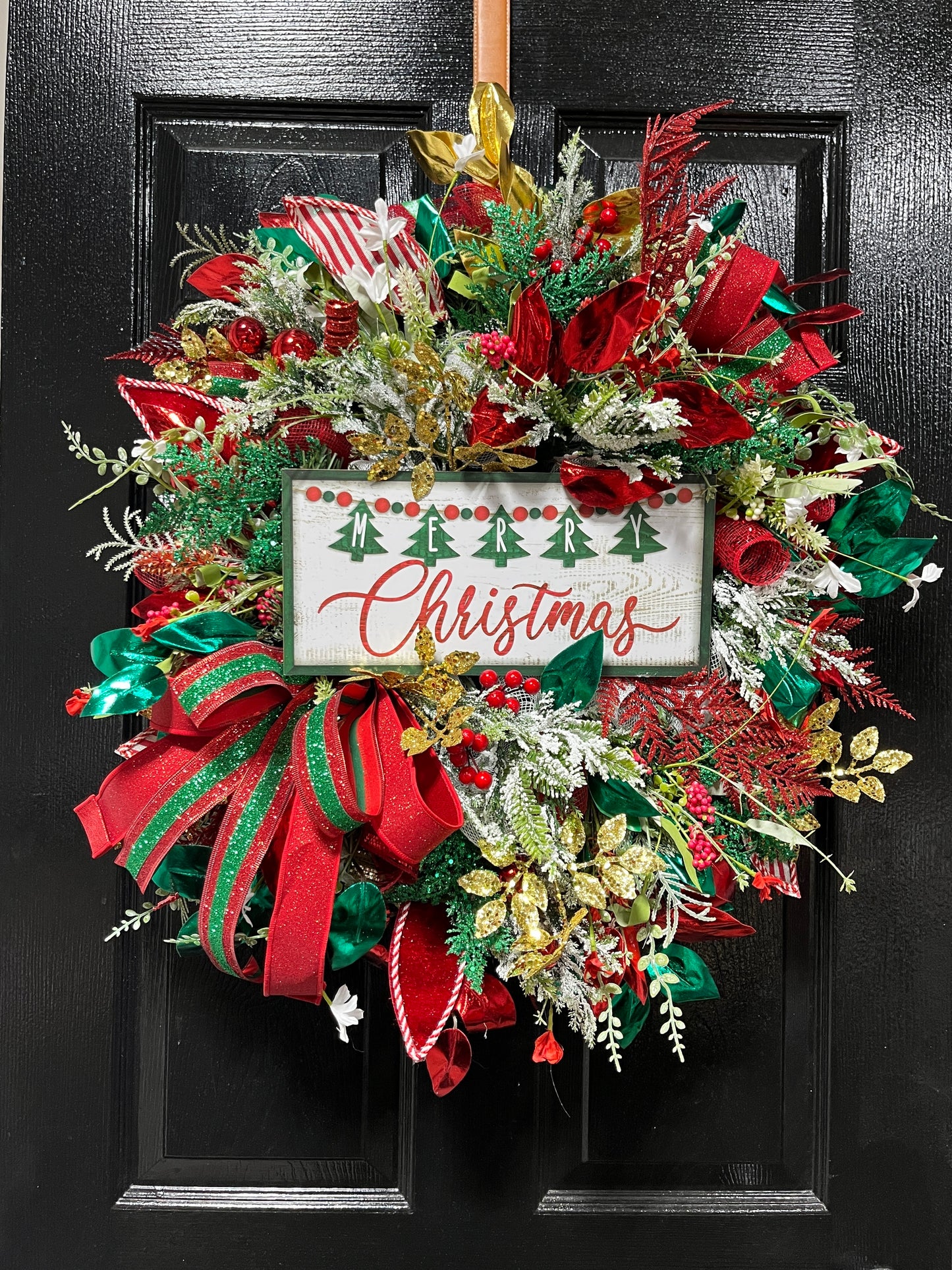 24” Merry Christmas Traditional wreath