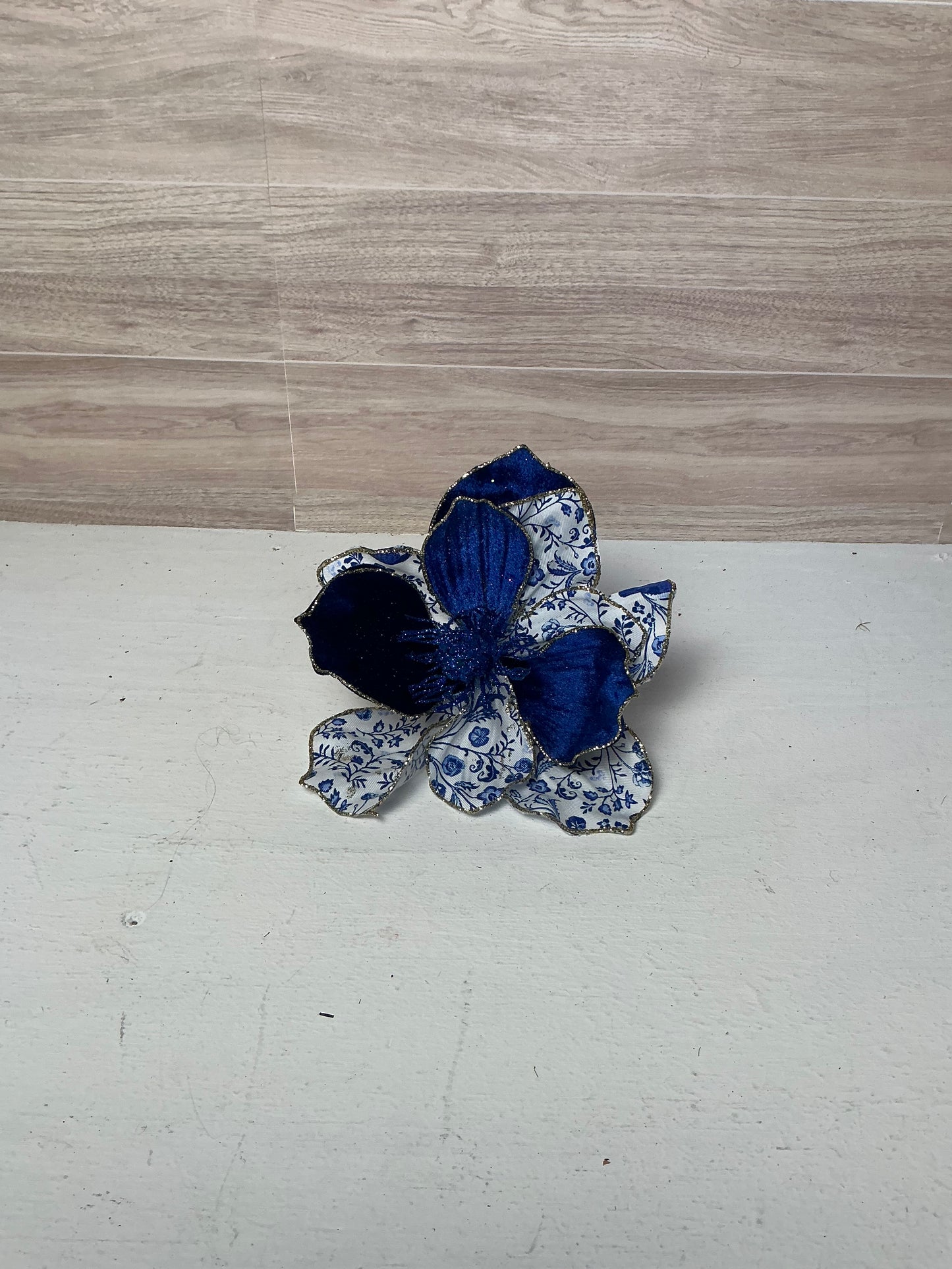Glam Magnolia- Blue White & Gold Chinoiserie