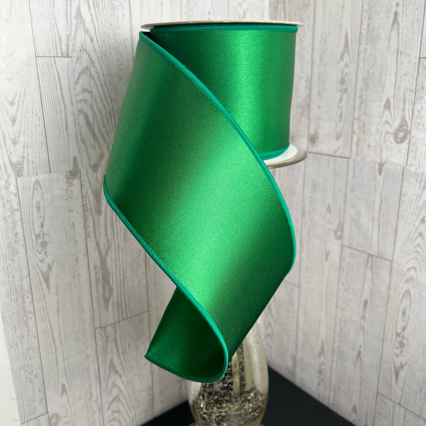 4"X10YD SATIN FUSED Emerald Green