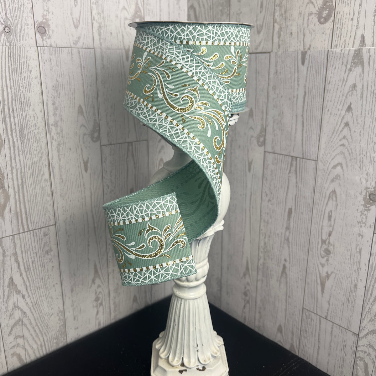 2.5"X10YD MULTI SWIRLS Sage Green White Gold