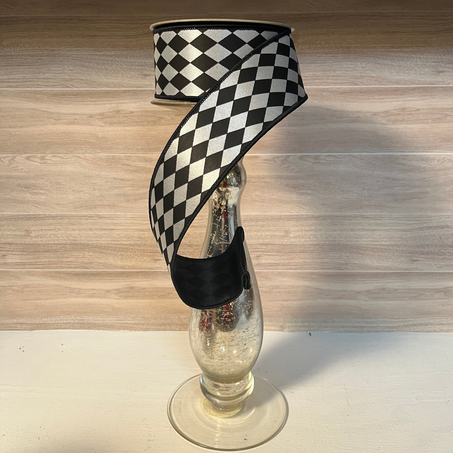 2.5"X10YD Black & White Harlequin Satin Fused Ribbon