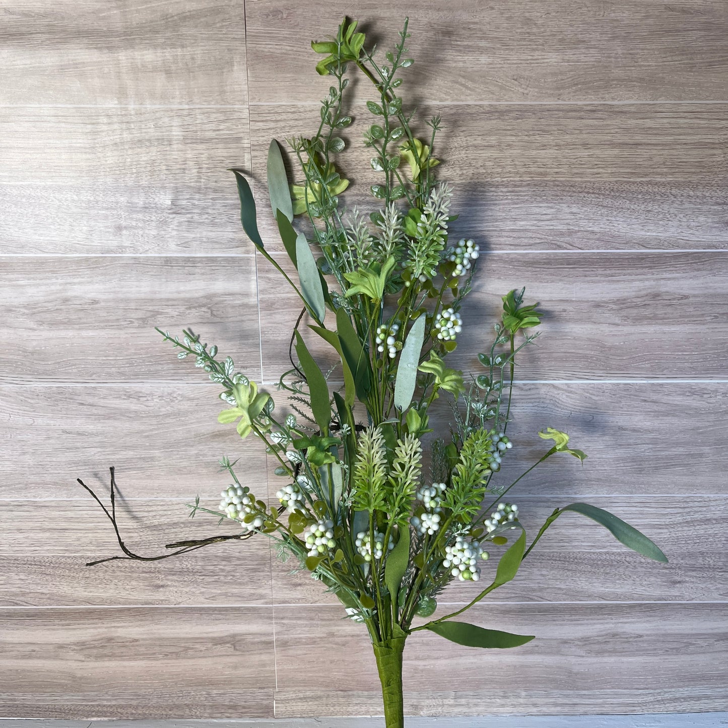 Spring Green Floral Piglet Filler Greenery Stem