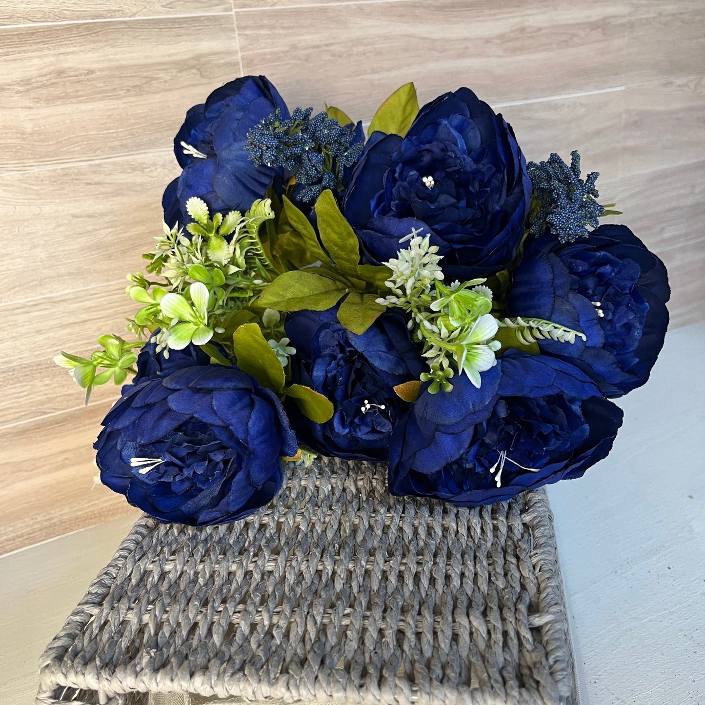 Navy Blue Passionate Peony W/ Foliage Bush (13stem)
