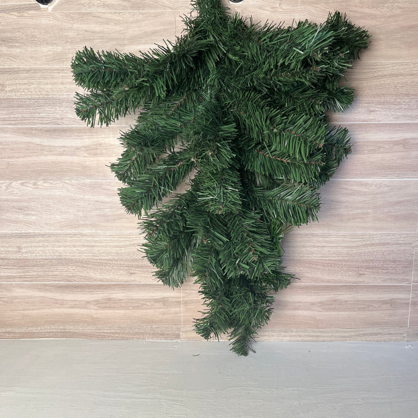 24" Evergreen Teardrop PVC Pine Swag Base