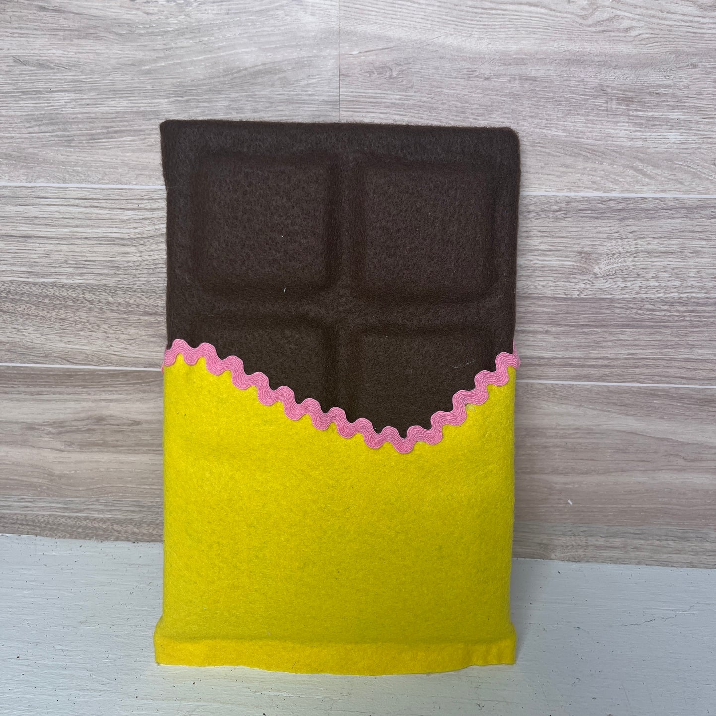 Faux Chocolate Candy Bar - Yellow