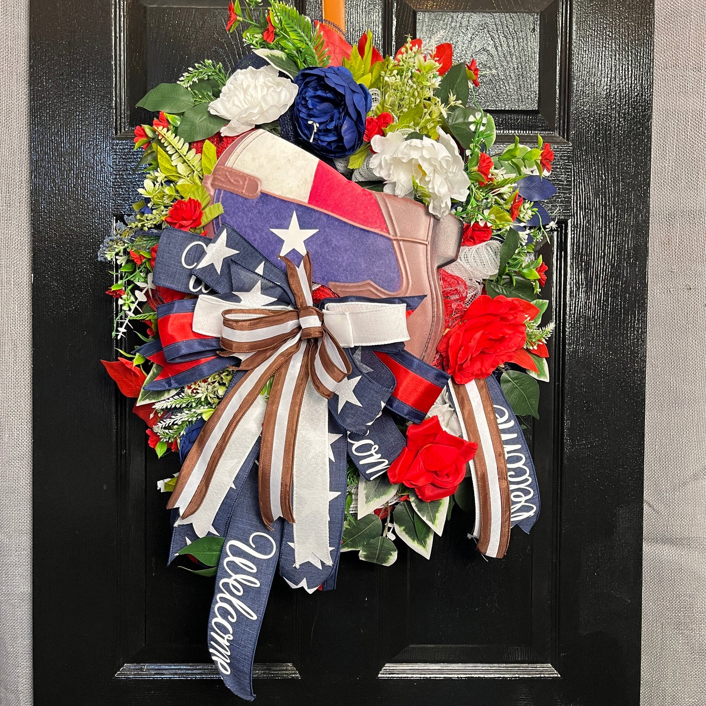 20" Patriotic Boot Evergreen Wreath