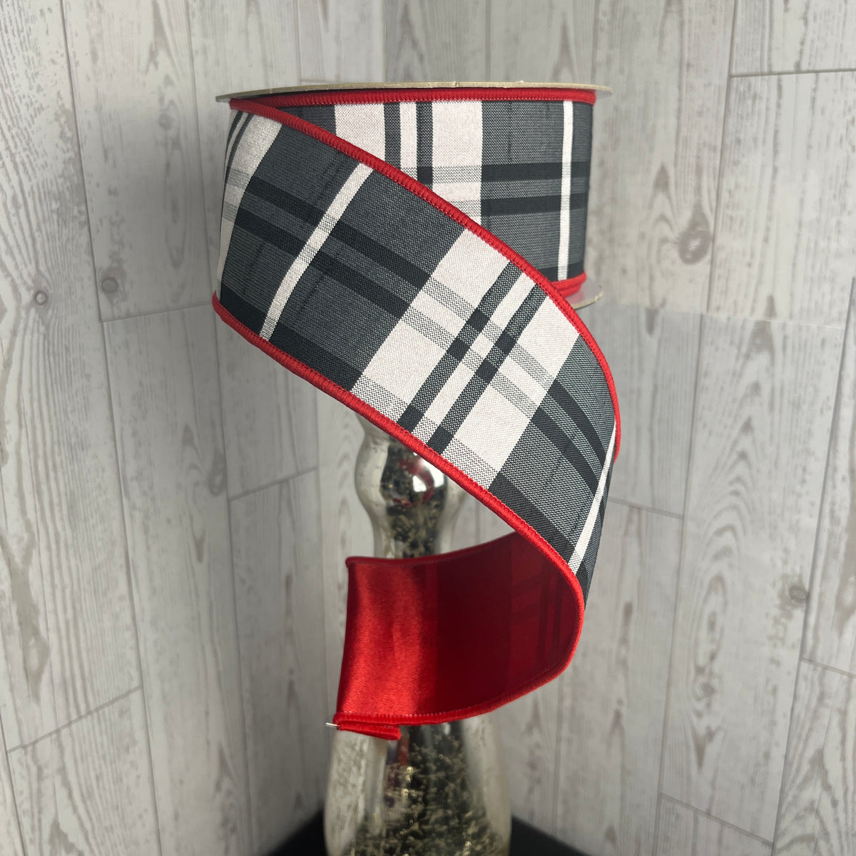 2.5"X10YD PLAID FAUX DUPIONI/FUSED Black White Red