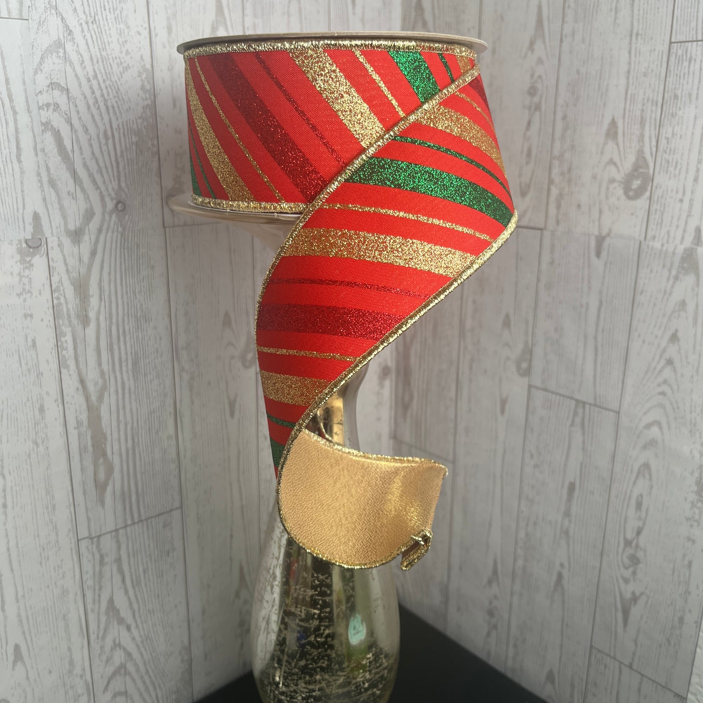 2.5"X10YD MULTI DIAGONAL STRIPE/FUSED- Red Green Gold