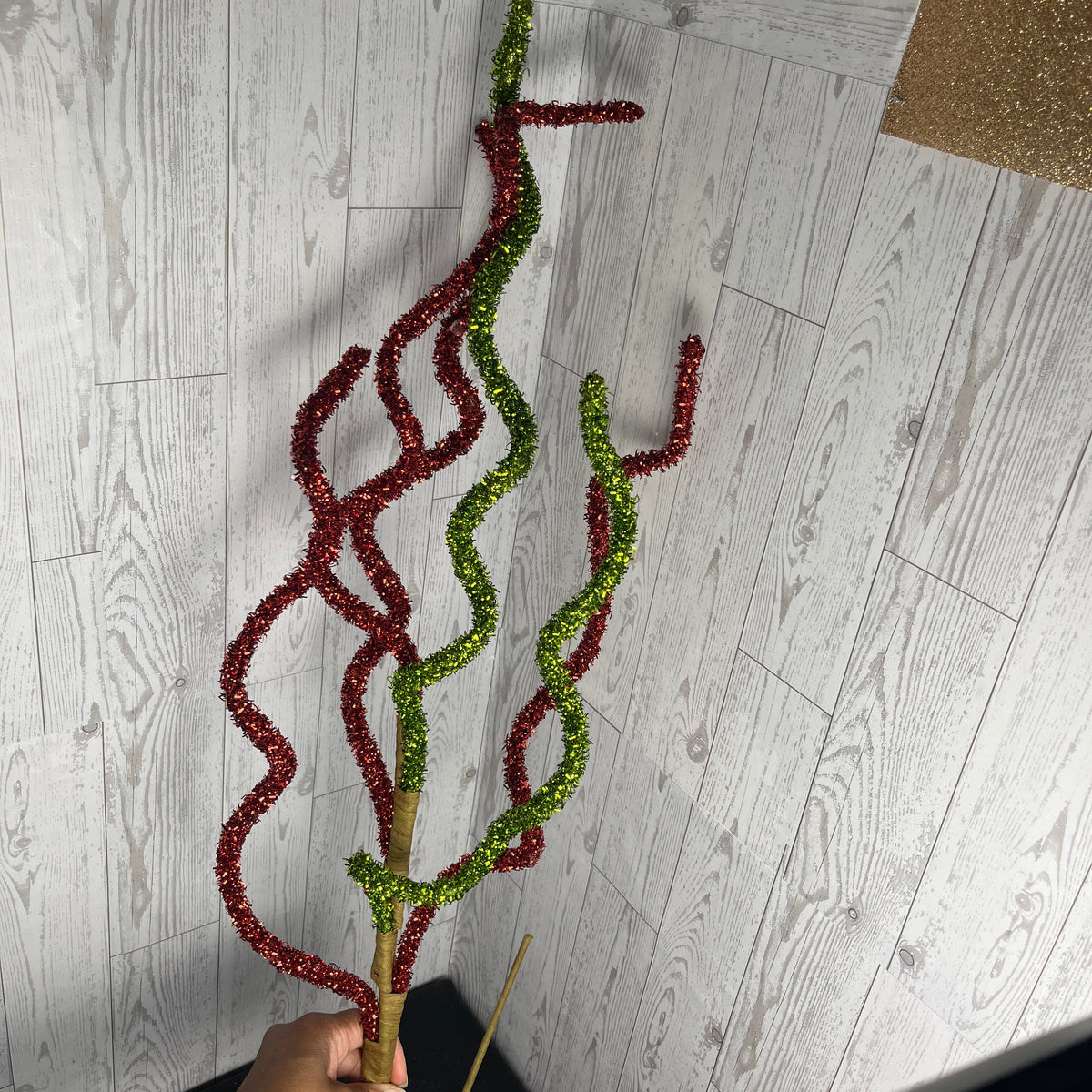 35" L Foil Curly Twig Spray X5