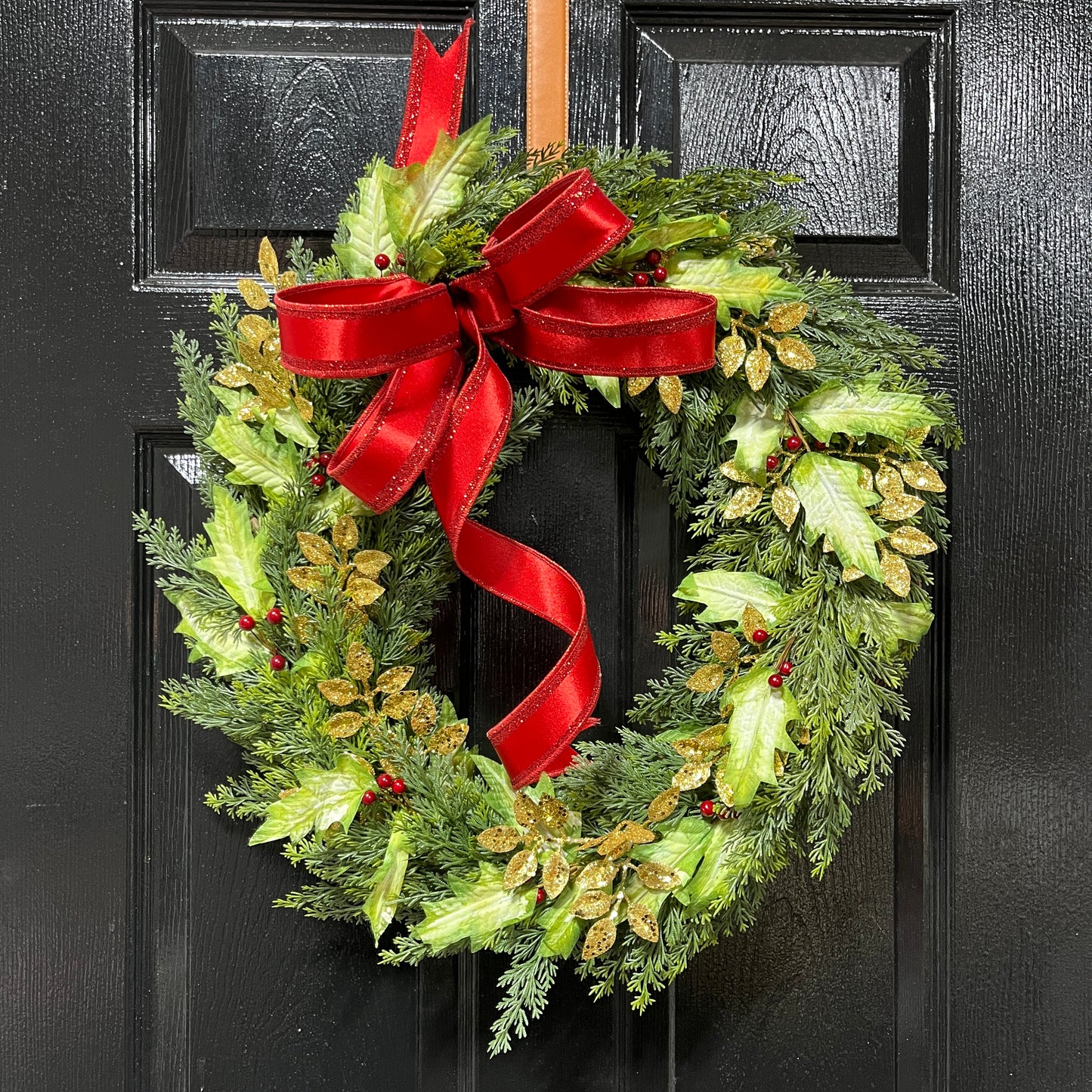 18” Christmas cedar holly Wreath