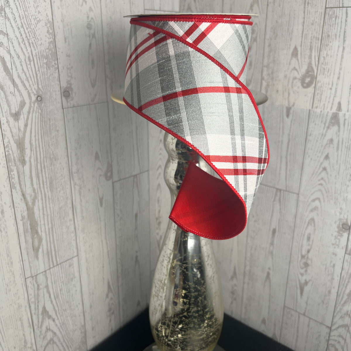 2.5"X10YD BIAS CUT DUPIONI PLAID/FUSED Cool Grey White Red