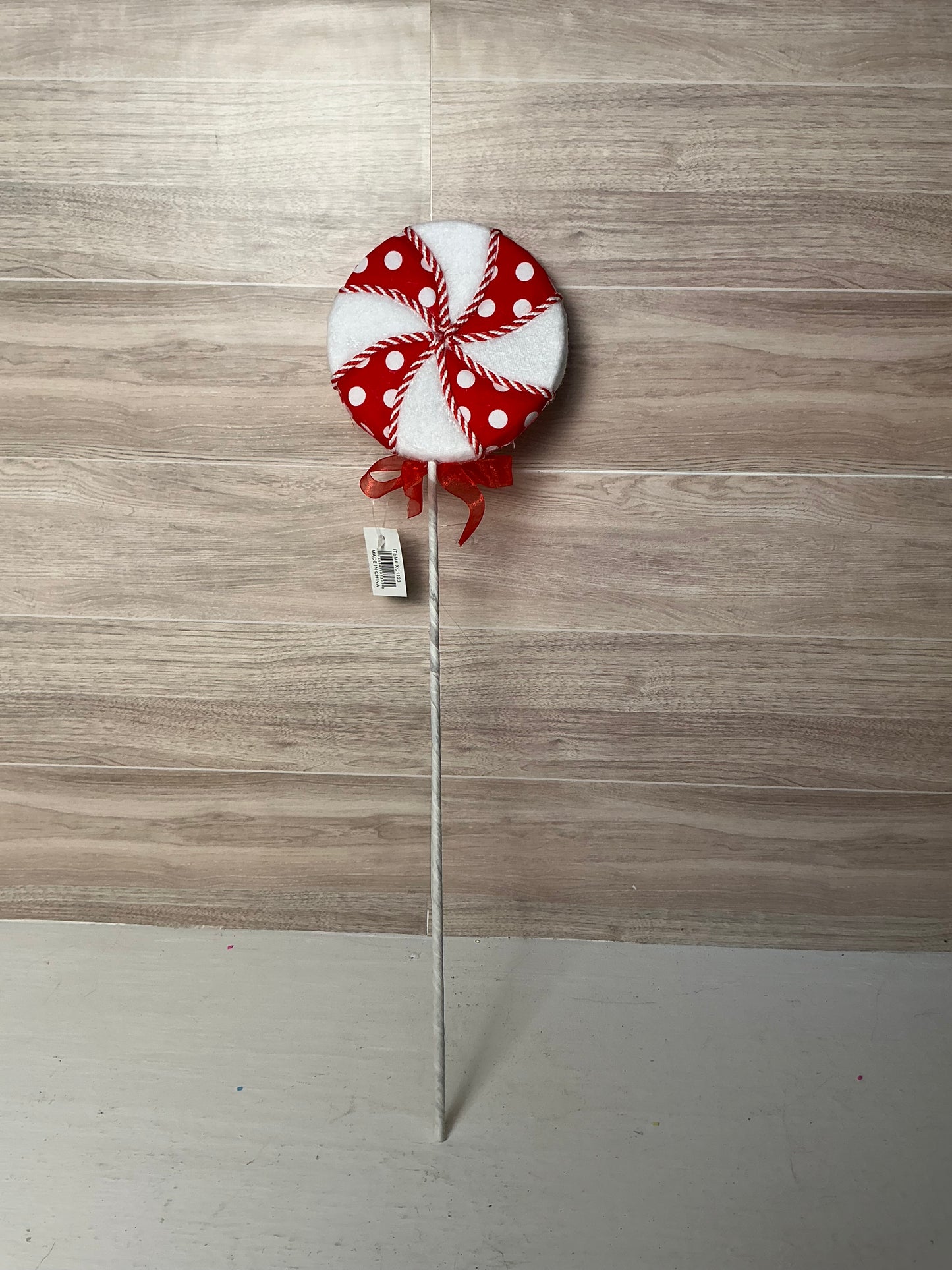 18"L X 4.75" DIA Fabric Lollipop Red/ White