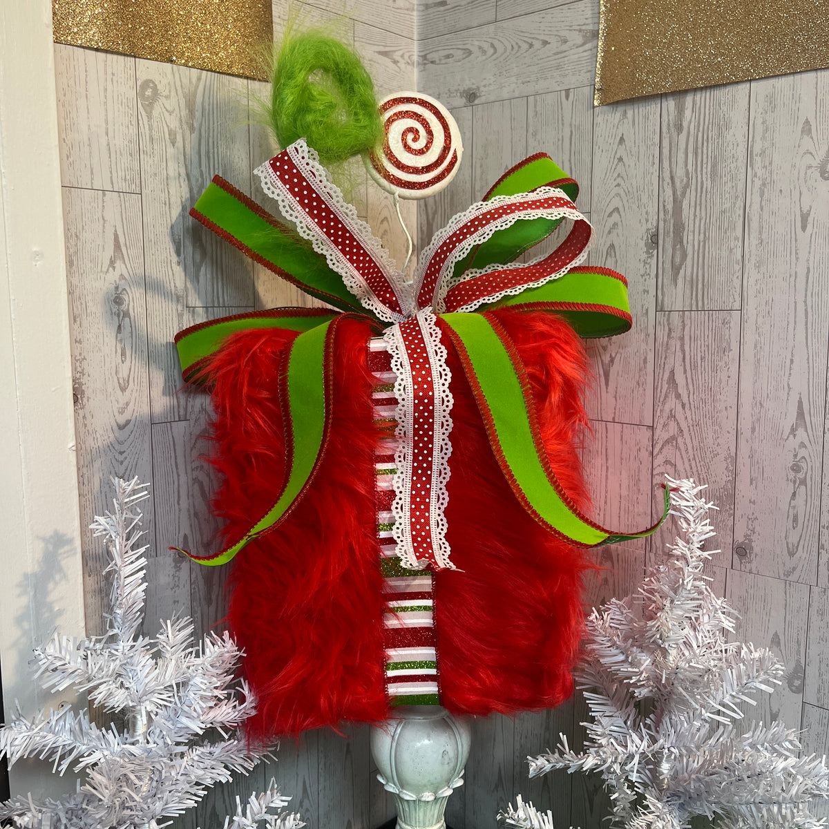 Pre-Order RED Furry Gift Box Prop