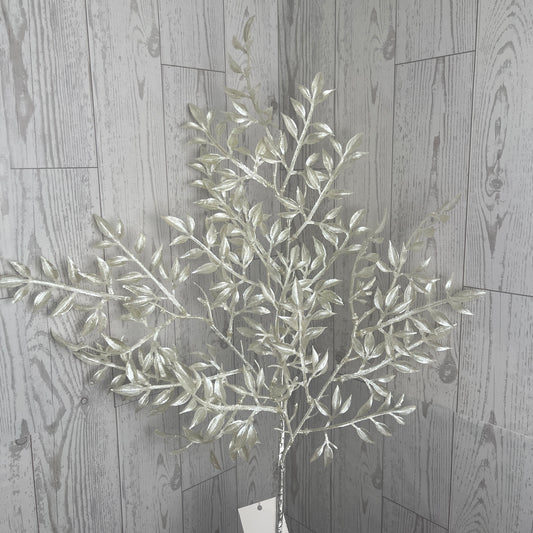 25"L PEARL RUSCUS SPRAY X3 White