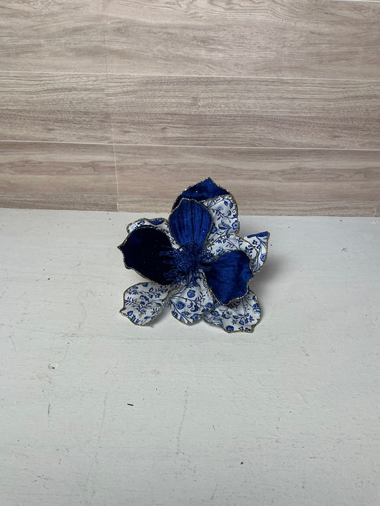 Glam Magnolia- Blue White & Gold Chinoiserie