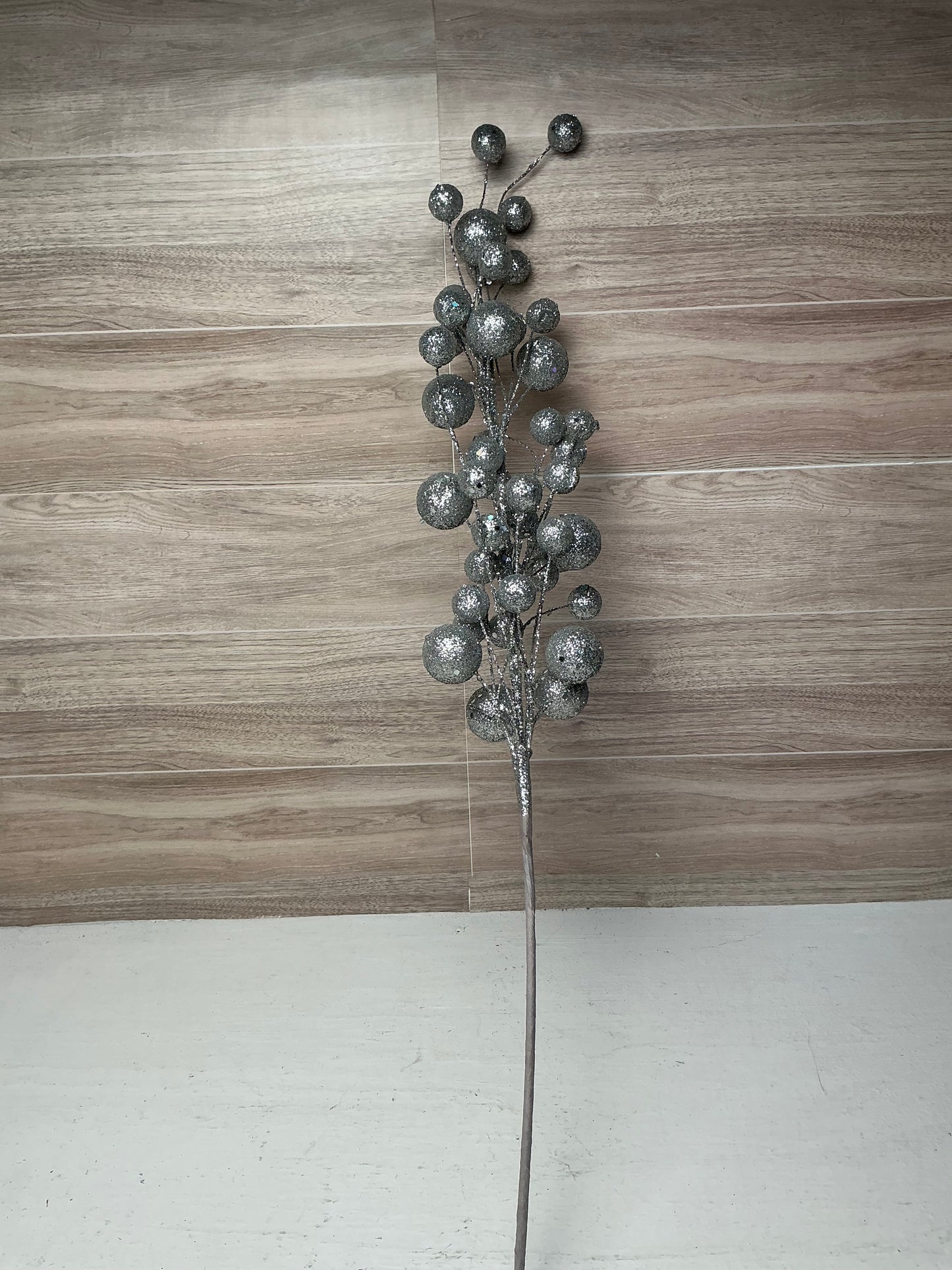27" Silver Multi Ball Glitter Spray