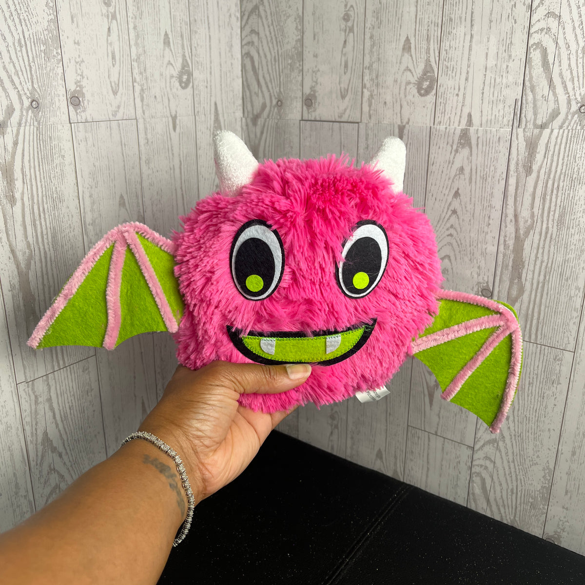 16”L Fuzzy Bat Wreath Enhancement Pink/White/lime/black