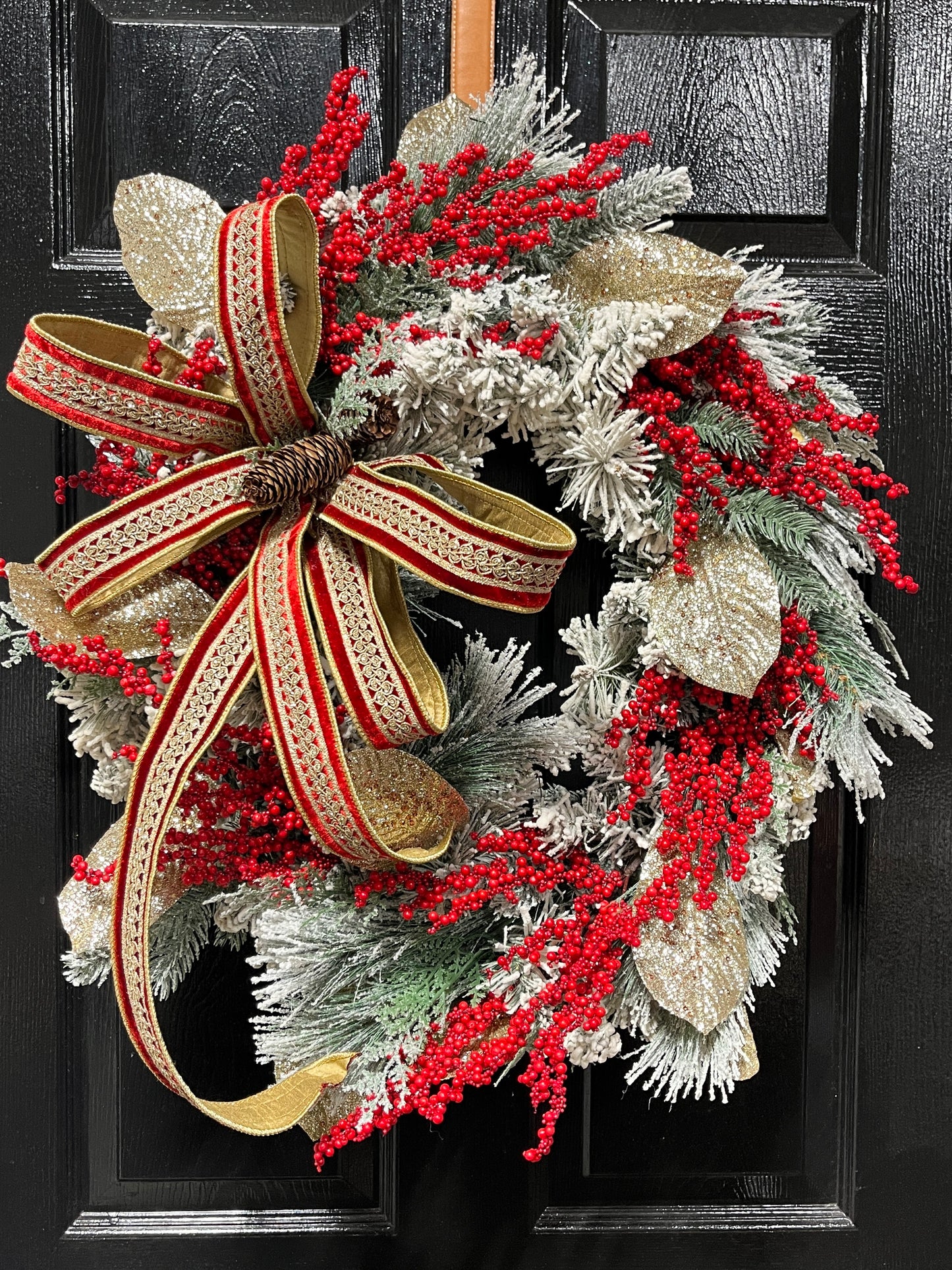 24” Merry Christmas Frosted Rustic wreath