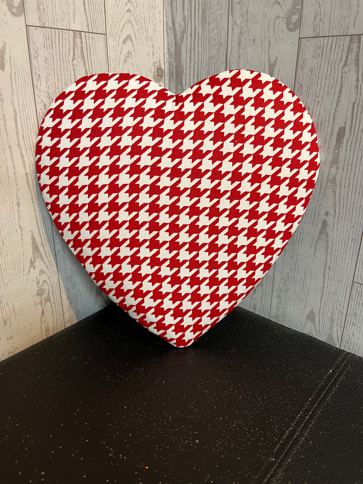 8.5" Red, White Houndstooth Christmas Heart Attachment