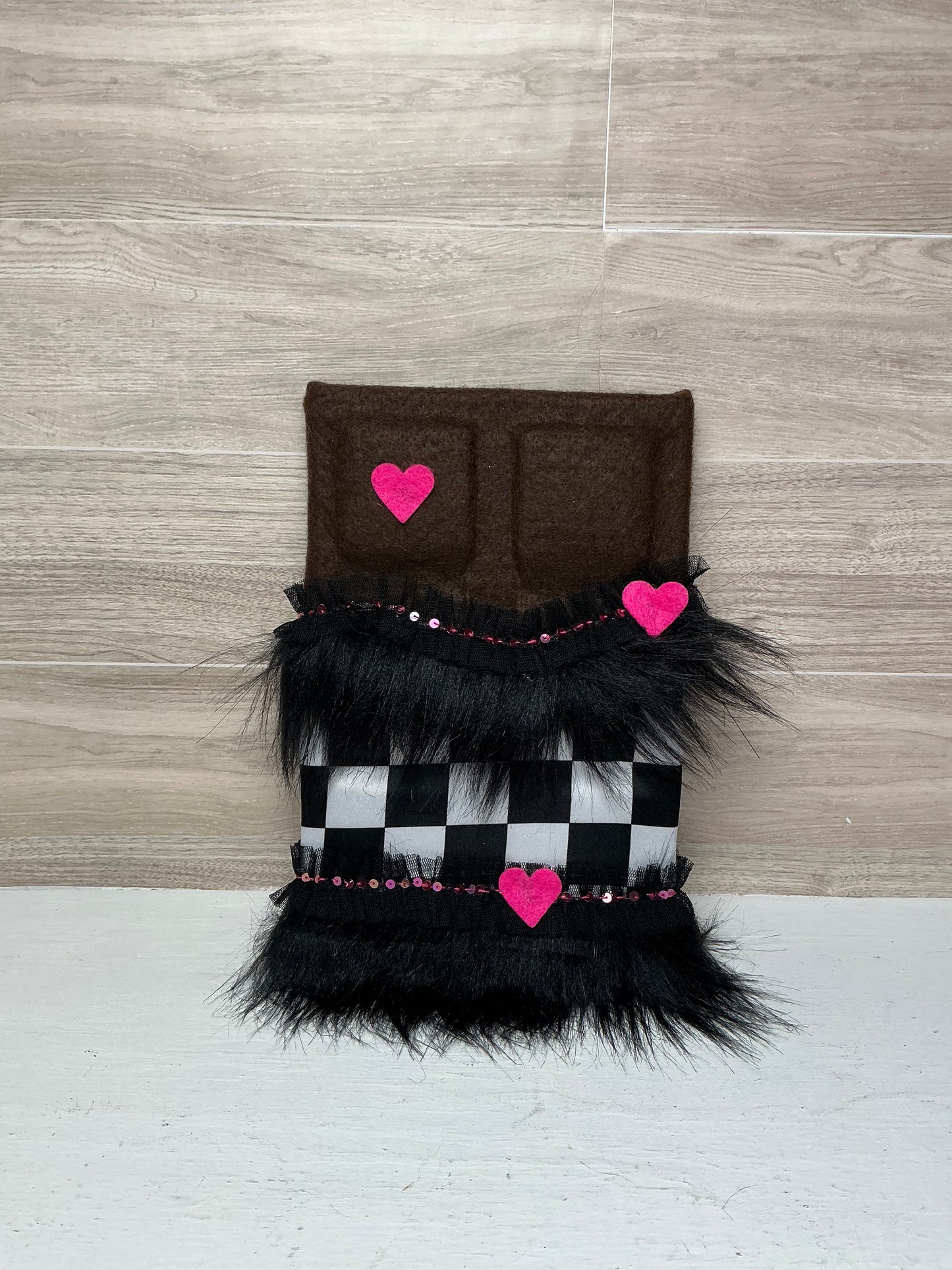 Faux Chocolate Candy Bar - Checkered w Black Fur and pink hearts