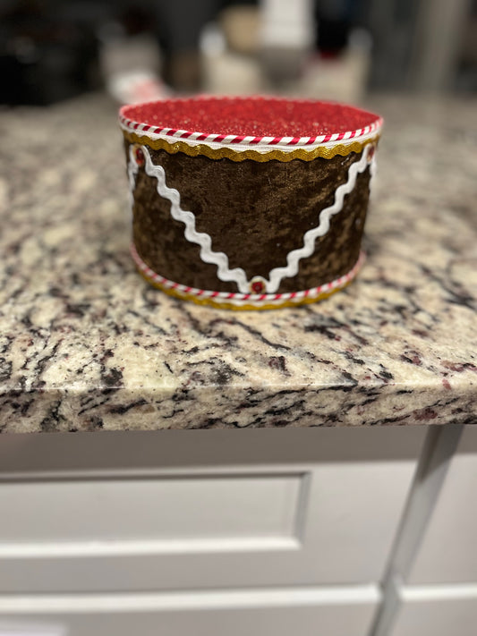 6" X 4" L Gingerbread Drum Decoration