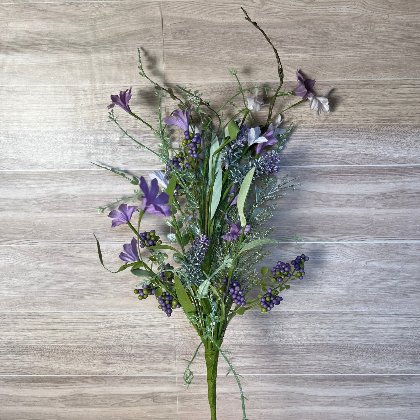 Lavender Floral Piglet Filler Greenery Stem