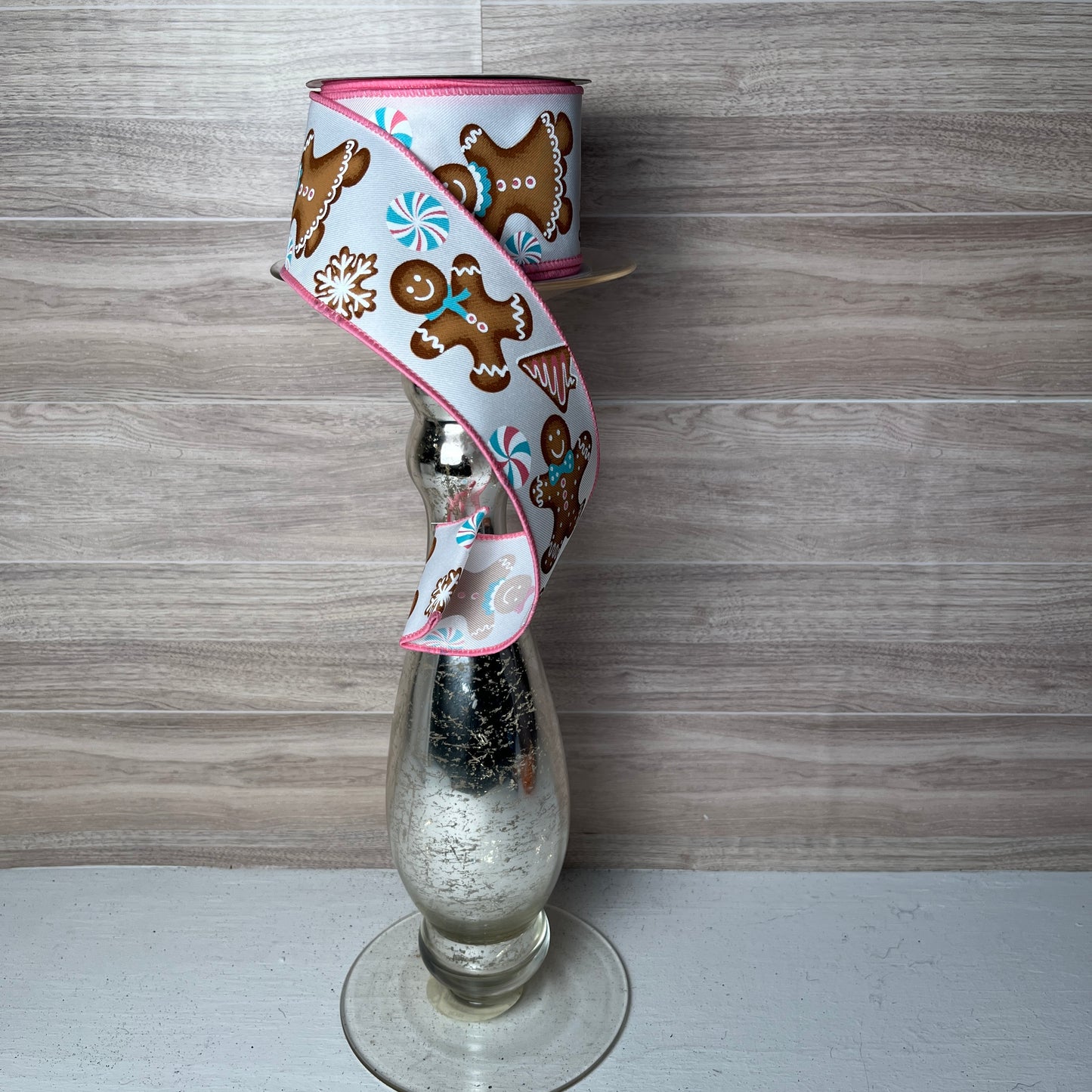 2.5" x 10yd Gingerbread Ribbon White Multi Color