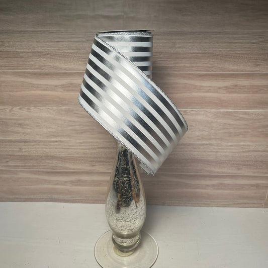 4X10YD Silver Metallic Vertical Stripes