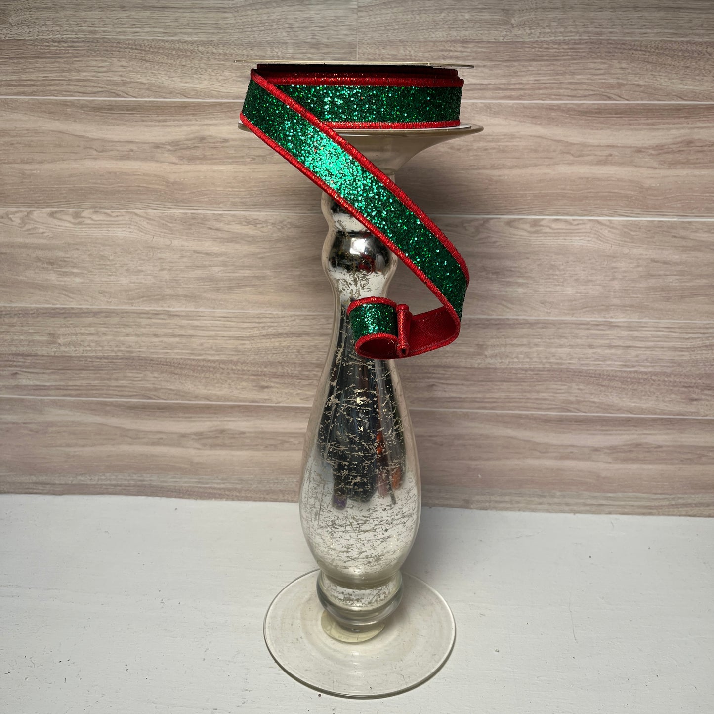 7/8X10YD Laser Emerald Green and Red Glitter Fused