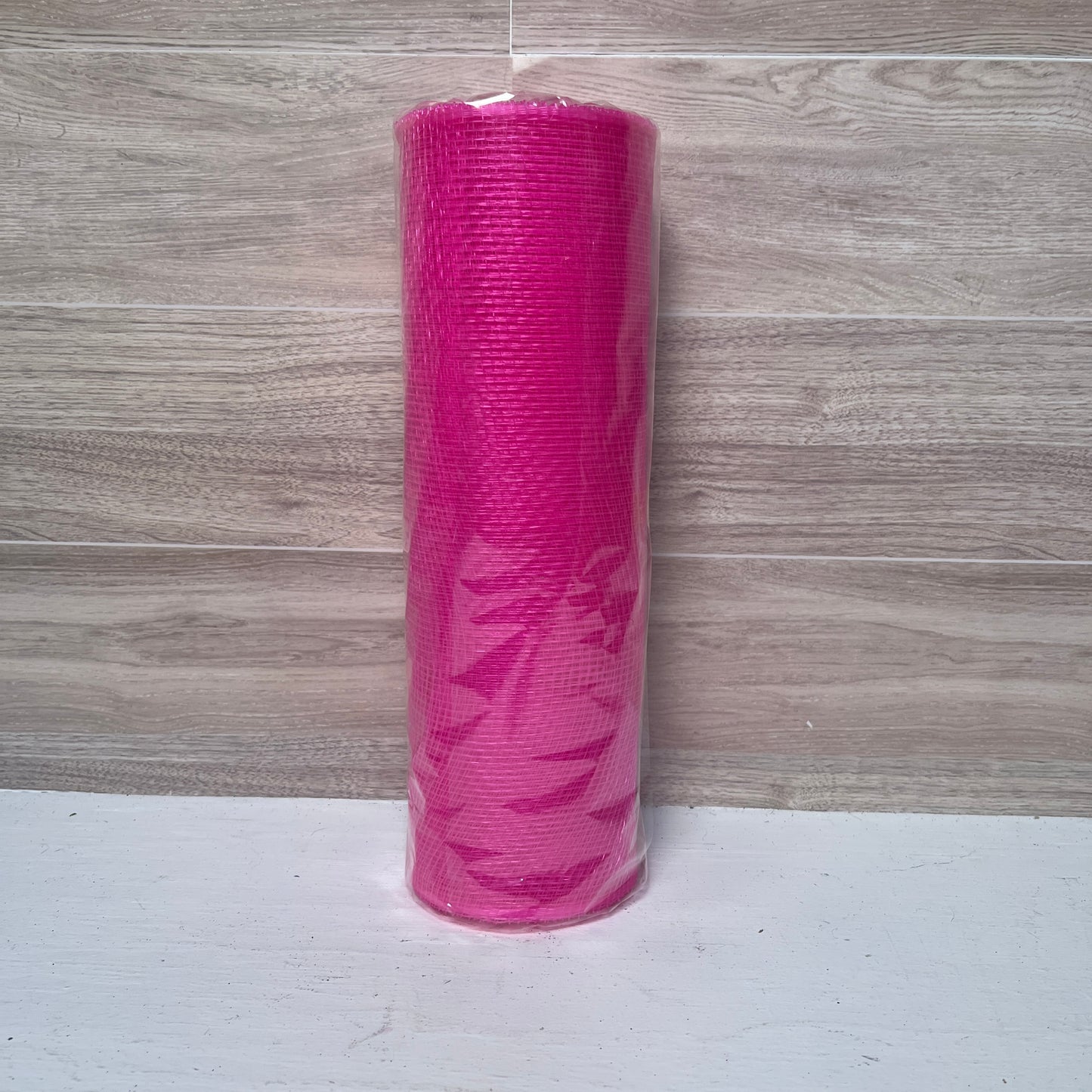 10X10YD Neon Hot Pink Mesh