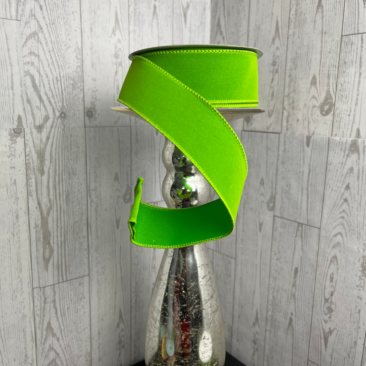 1.5"X10YD Lime Green Velvet Ribbon